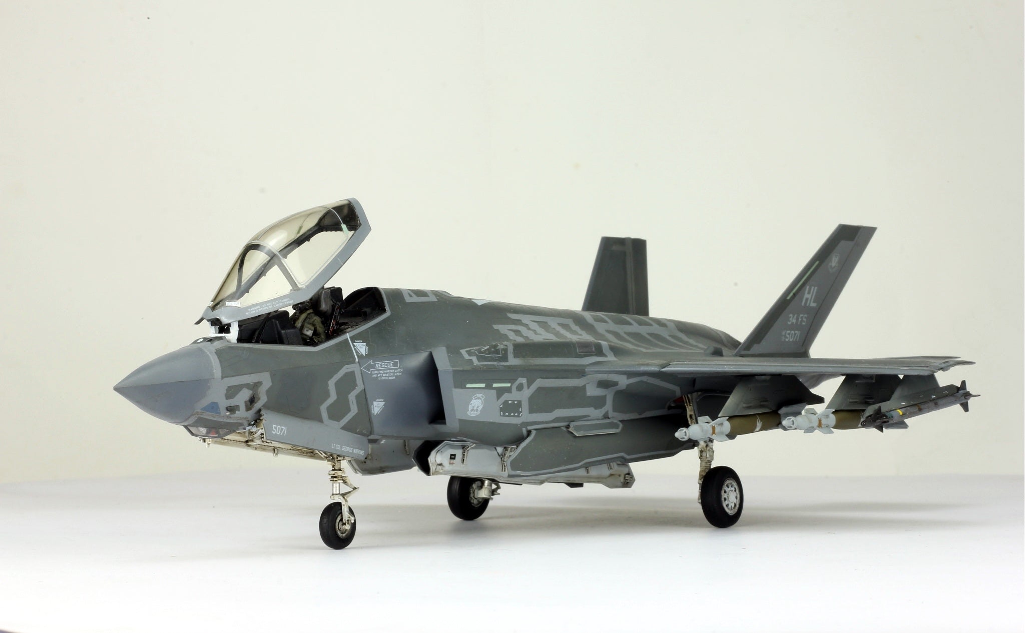 1:48 F-35A Lightning II ProBuilt Model – Tamiya Finished Aircraft ...
