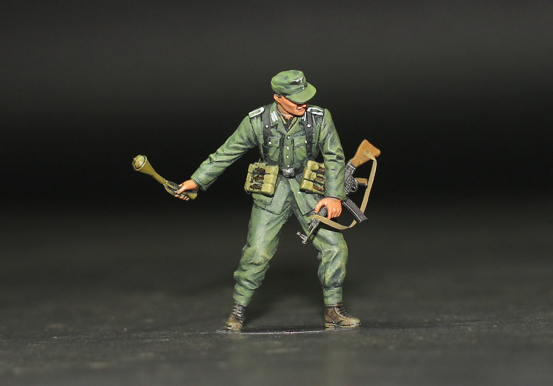 Miniature Militaire Métal WW2 - Servant Allemand/russe - Modèle P94 Occasion