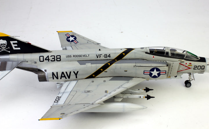 US Navy Aircraft F-4J Phantom VF-84 Jolly Rogers Vietnam war - 1