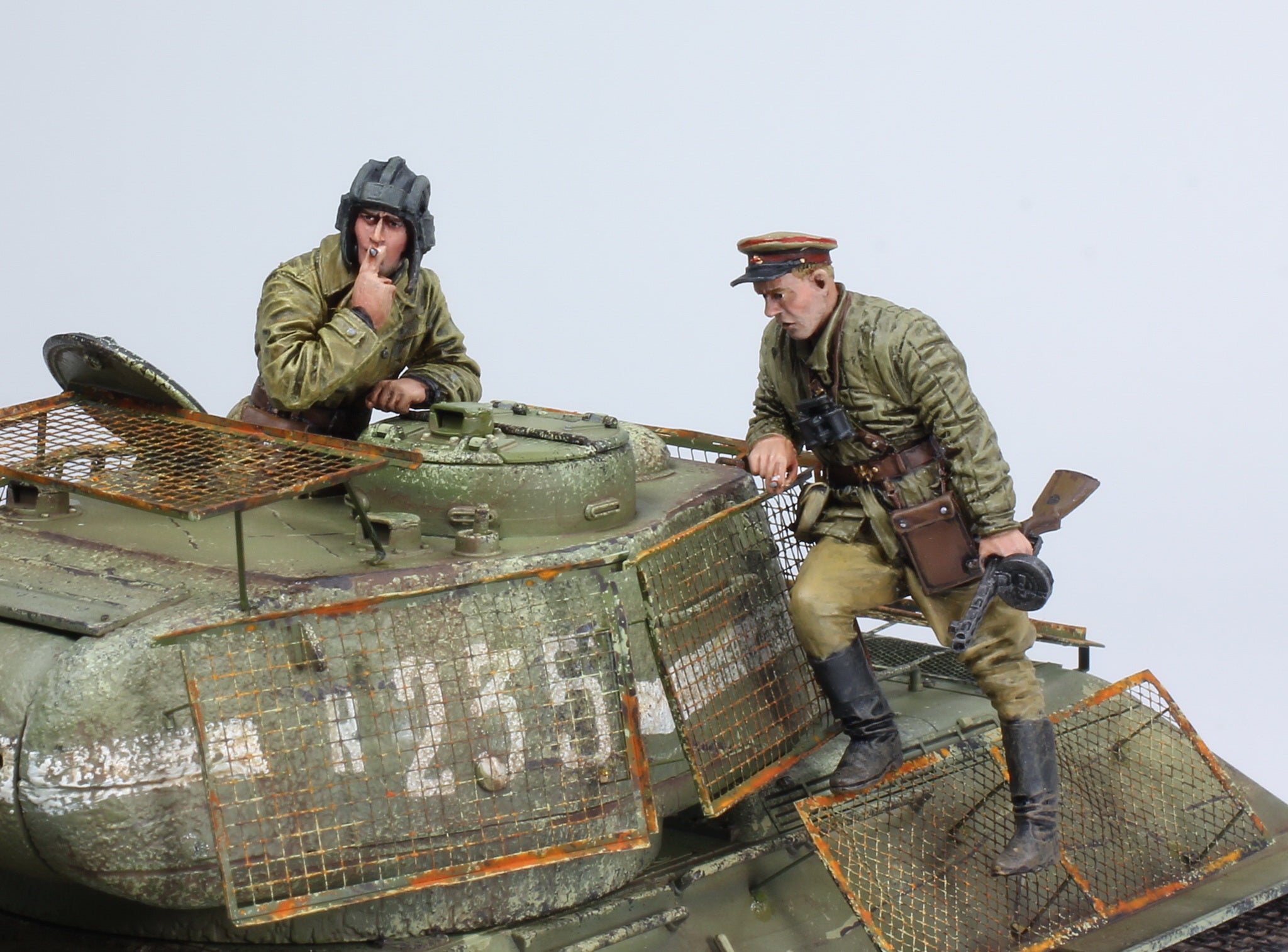 Set 02 ProPainted 1:35 Soviet Tank Crew & Commander 1945 WW2 (No Tank ...