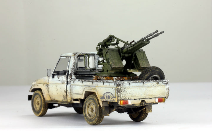 1/35 GERMAN WW2 Diorama : Kubelwagen And Soldier . Pro painted, Pro