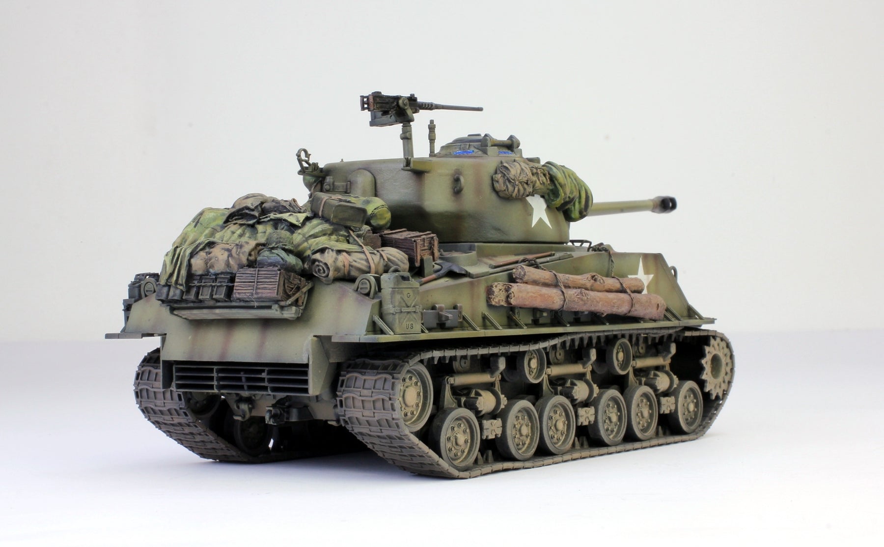 Easy Eight Tank ProBuilt Model Easy Eight M4A3E8 Sherman tank, 1/35 Scaled Ratio, Worl ...
