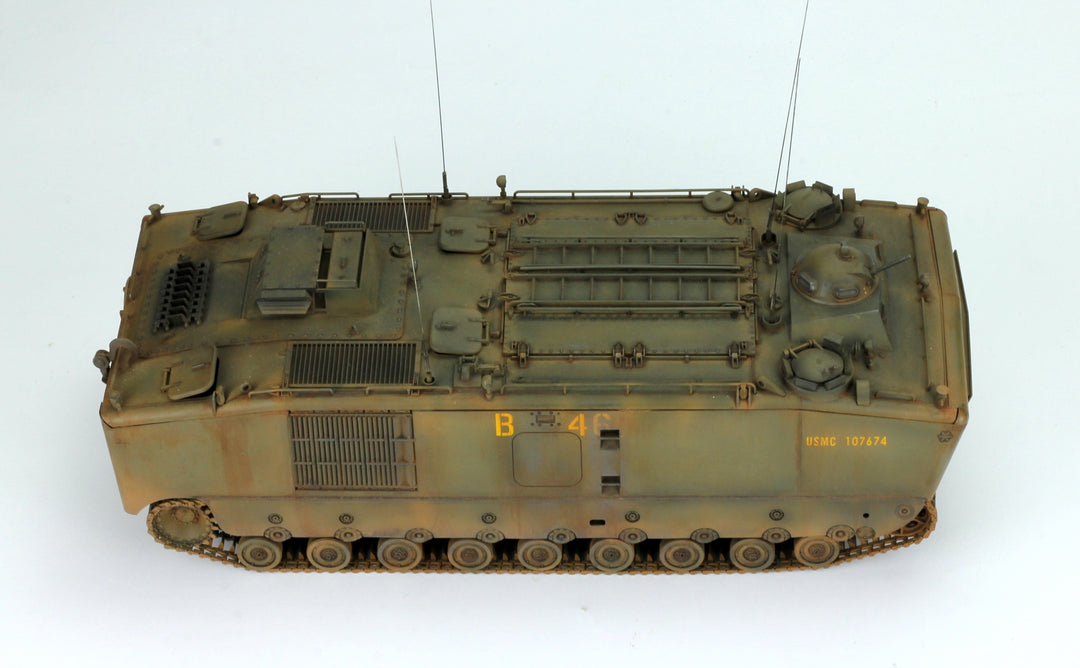 ProBuilt 1:35 USMC LVTP5A1 Bus Battlefield with Detailed Interior