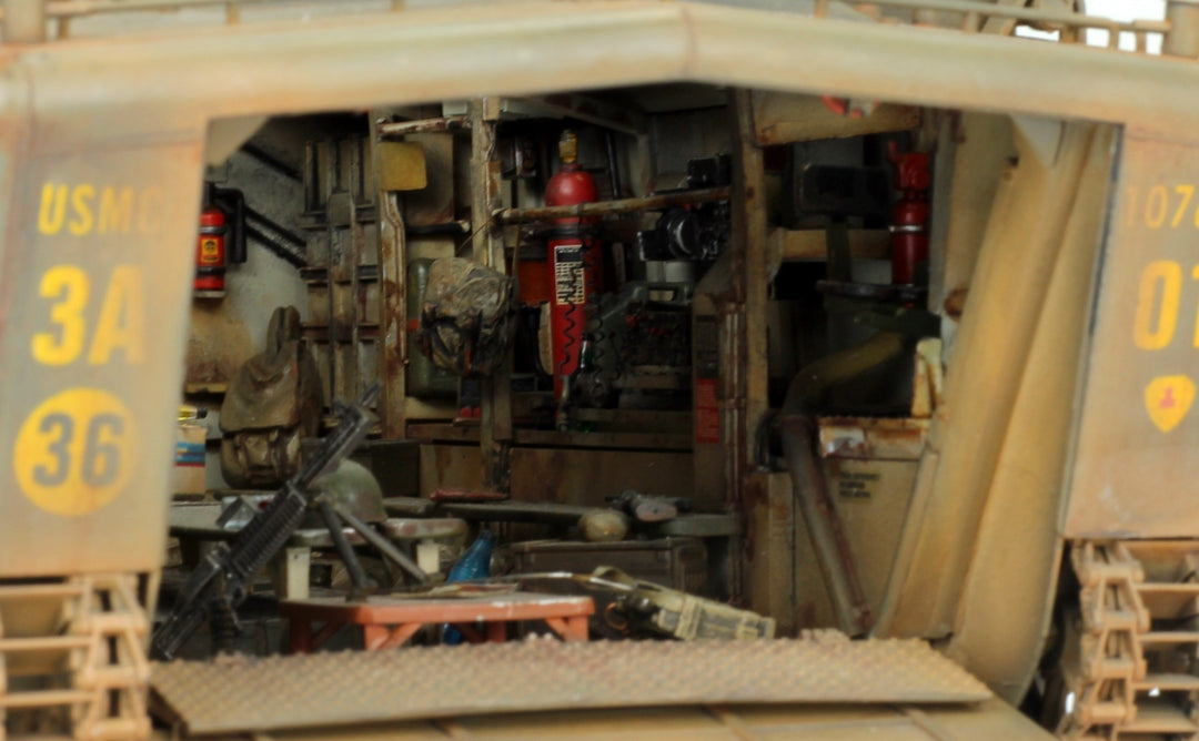 ホビーファン 1/35 アメリカ海兵隊 LVTP5A1 フルインテリアキット ホビーファン 1/35 アメリカ海兵隊 LVTP5A1 フルインテリアキット