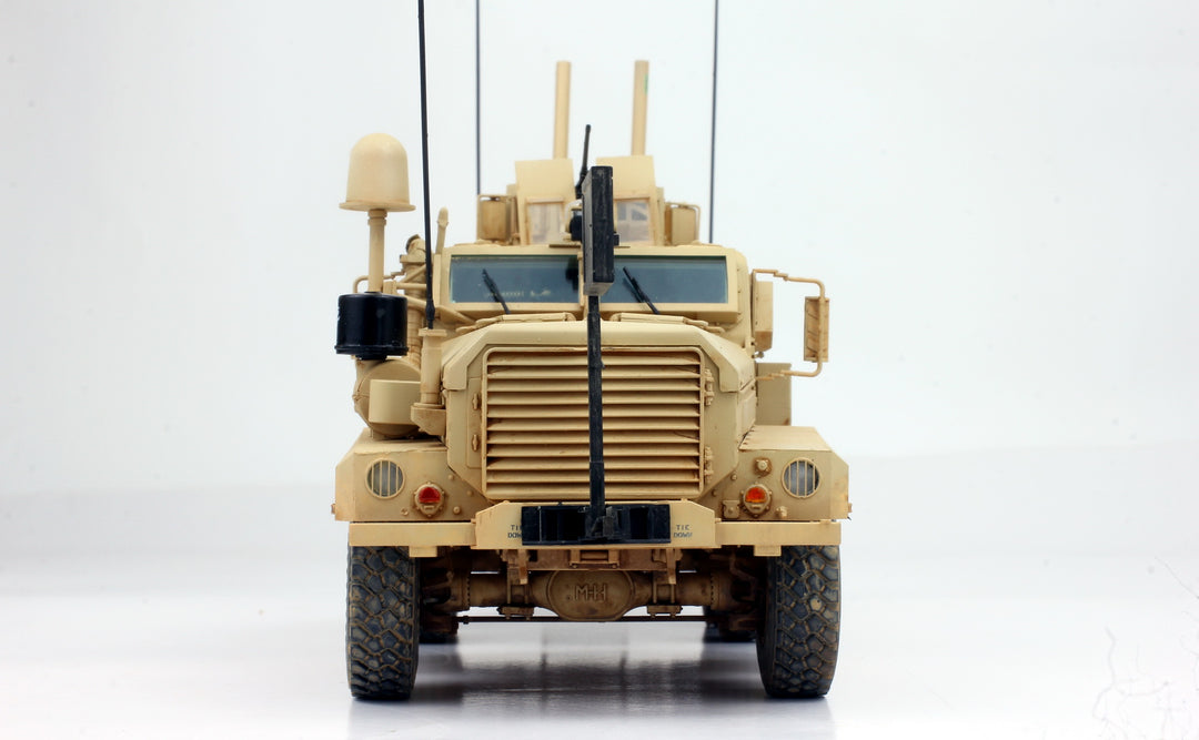 Cougar 6x6 MRAP Model, Armored Vehicle in 1/35 Scaled Ratio