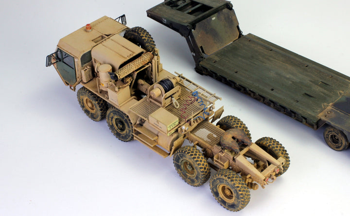 Pro Built Model 1:35 M983A2 HEMTT Tractor with M870A1 Semi