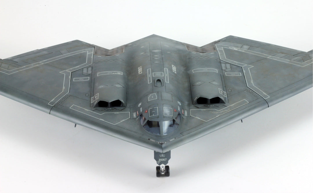 Preorder 1:72 ProBuilt USAF B-2A Spirit Stealth Bomber with GBU-57