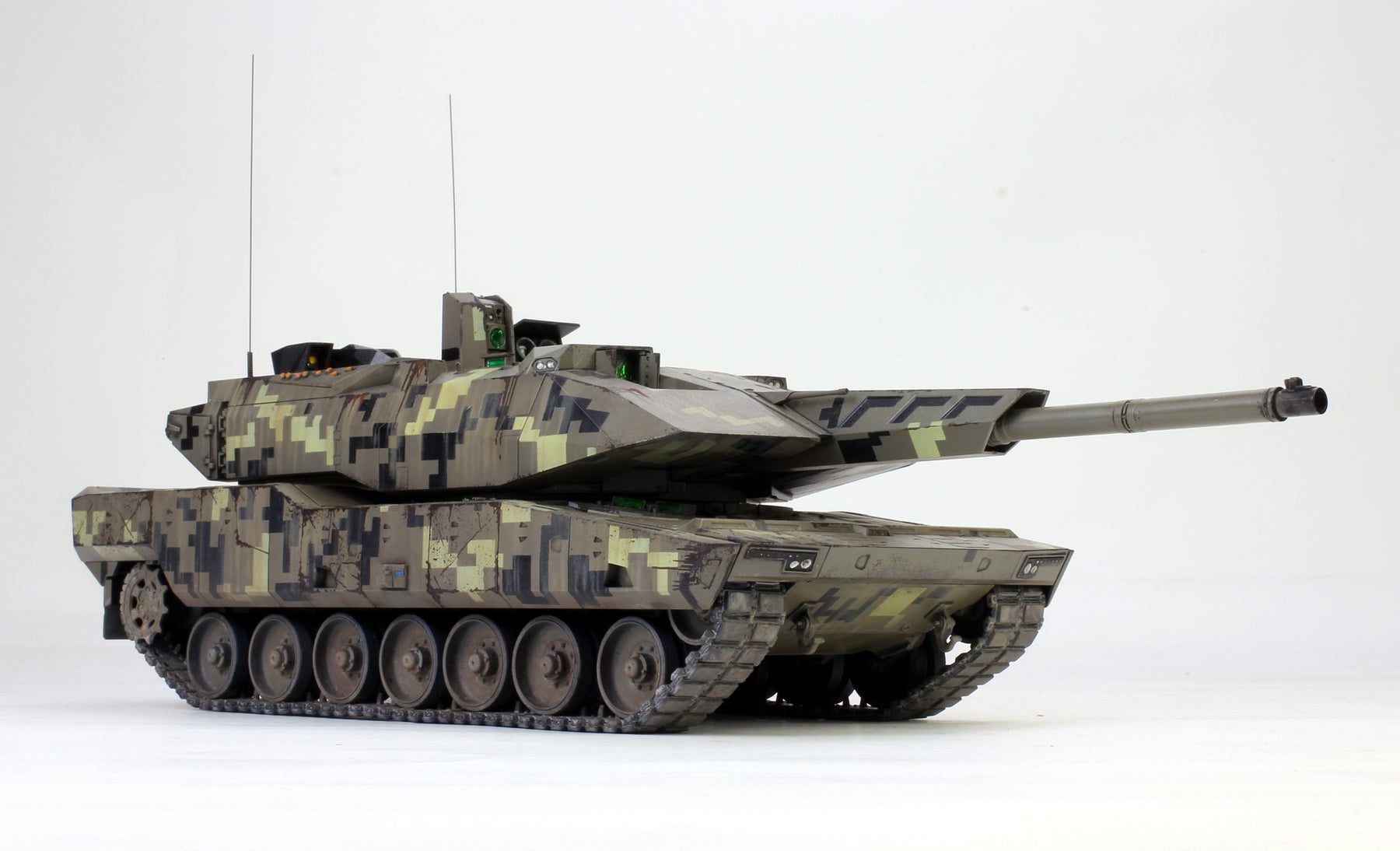 PreOrder 1:35 ProBuilt German Panther KF51 MBT – Modern Main Battle Ta ...