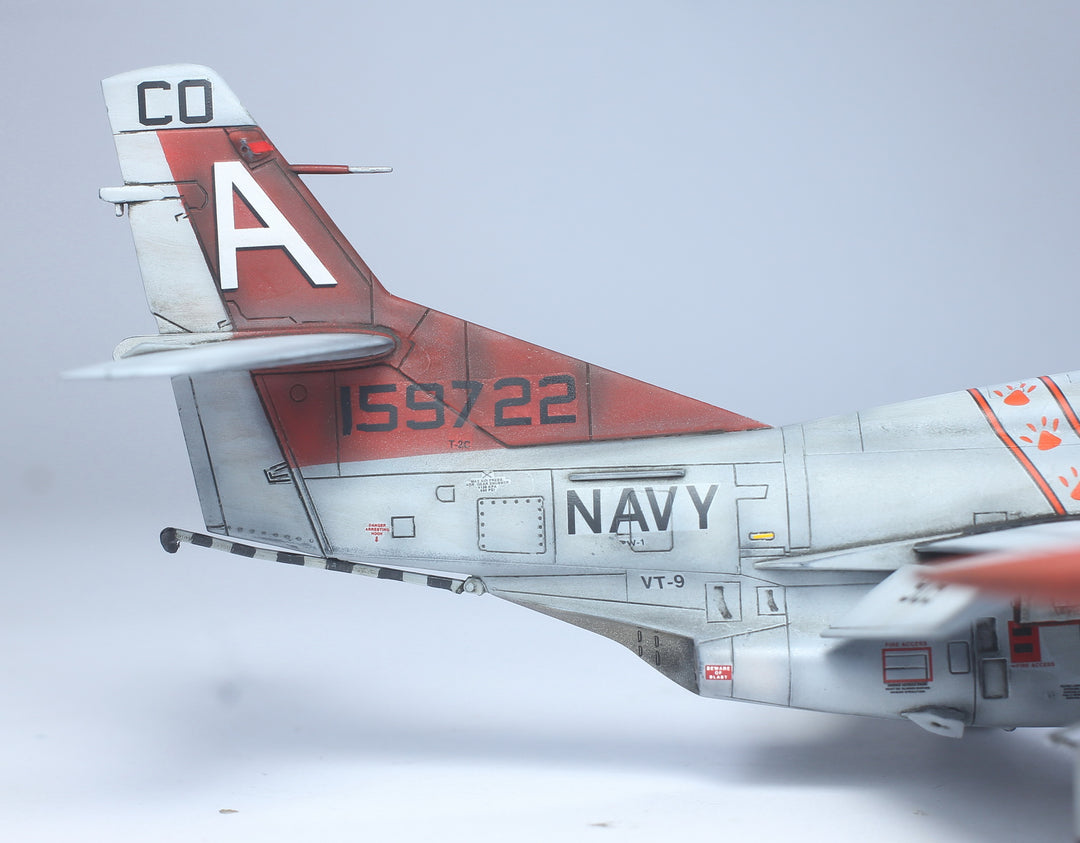 US Navy T-2C Buckeye Training Airplane - 1/72 Scaled Ratio - Made