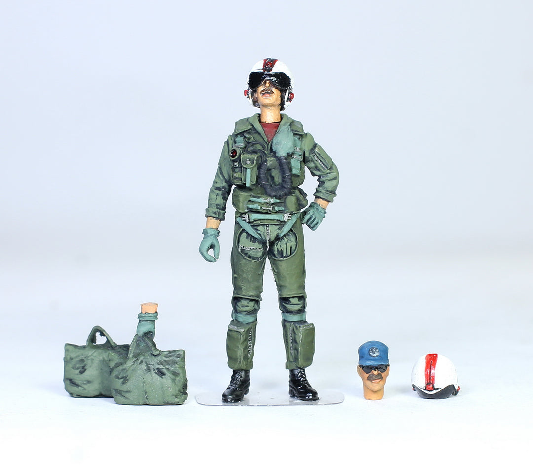Modern US Navy Fighter Pilot , 1/32 Scaled Ratio – ProBuiltModel