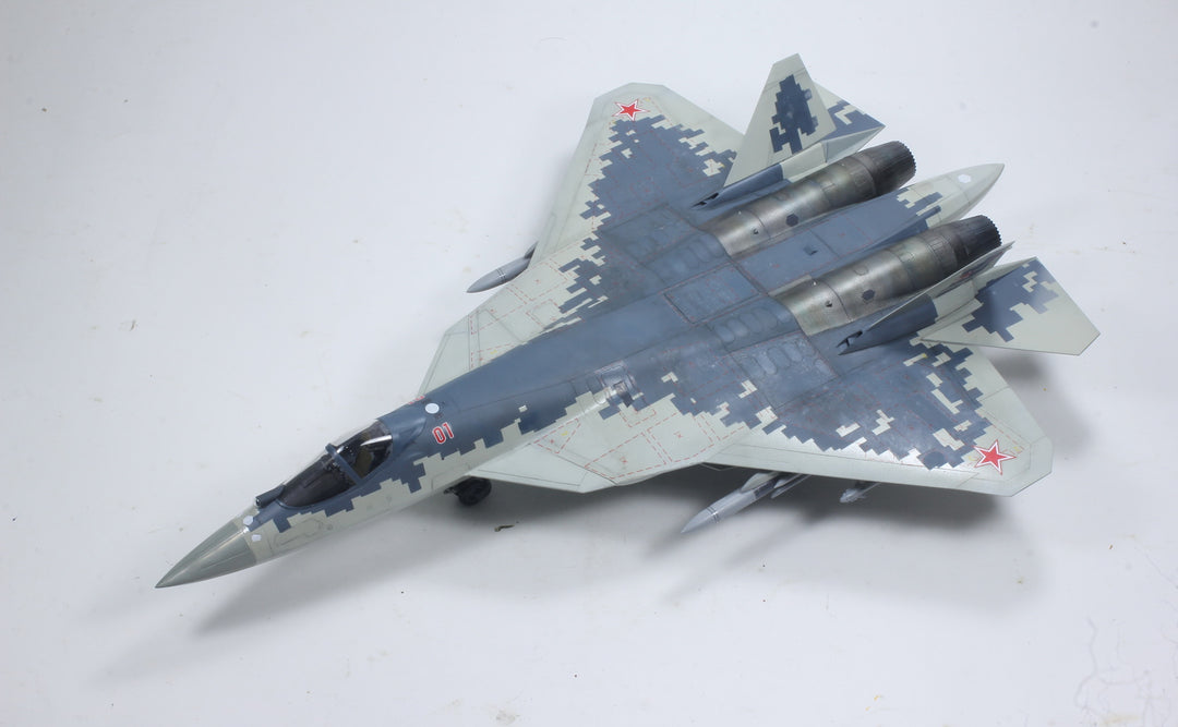 Russian SU-57 Felon - 1/48 Scaled Ratio - Made by Zvezda - Built