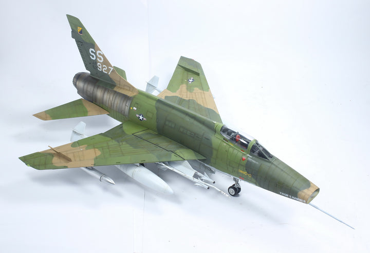 USAF F-100D Super Sabre Vietnam War - 1/32 scale ratio- Original
