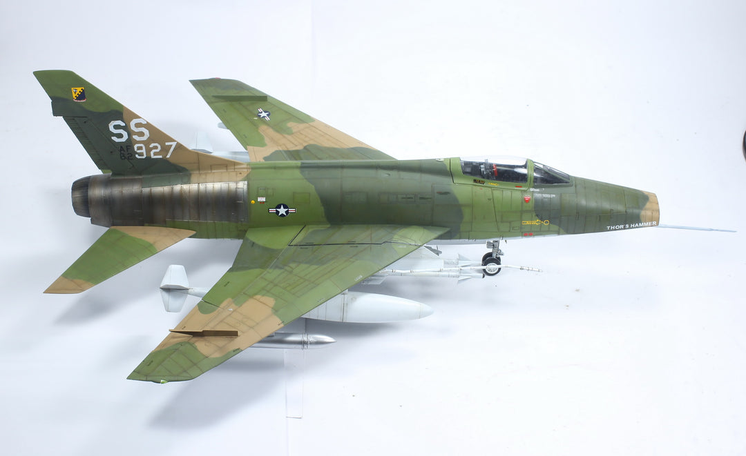 USAF F-100D Super Sabre Vietnam War - 1/32 scale ratio- Original