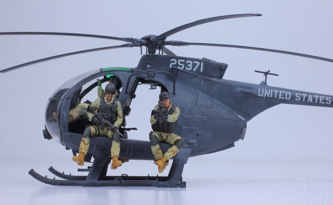 MH-6J Little Bird /w 02 Pilots + 04 Delta Force Riders, 1/35