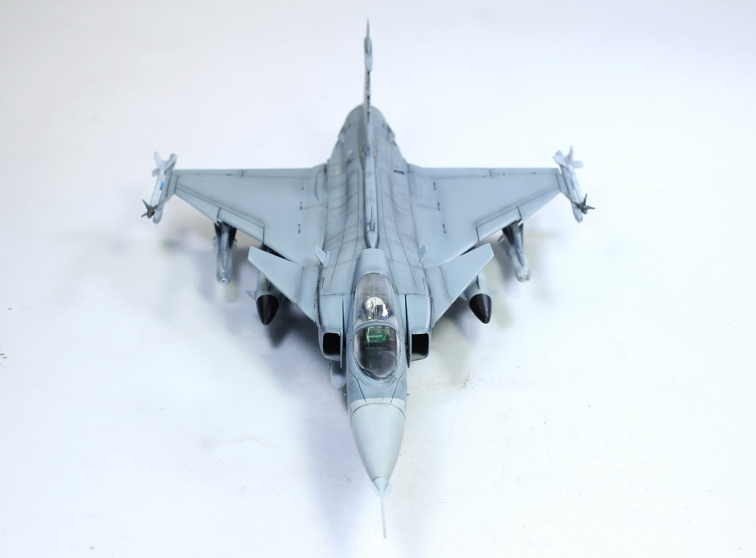 PreOrder 1:48 SAAB JAS 39 A Gripen – Handcrafted Fighter Jet Model