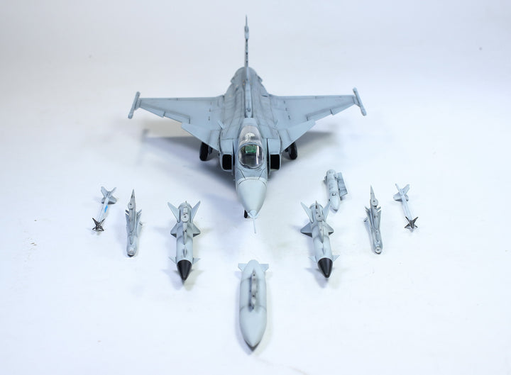 PreOrder 1:48 SAAB JAS 39 A Gripen – Handcrafted Fighter Jet Model