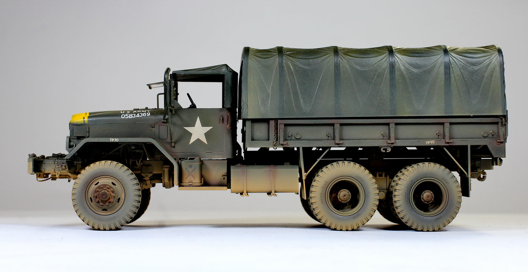 AFV Club M54A2 5 Ton 6 x 6 Cargo Truck 1/35 AFV Club M54A2 5 Ton 6 x 6 Cargo Truck 1/35